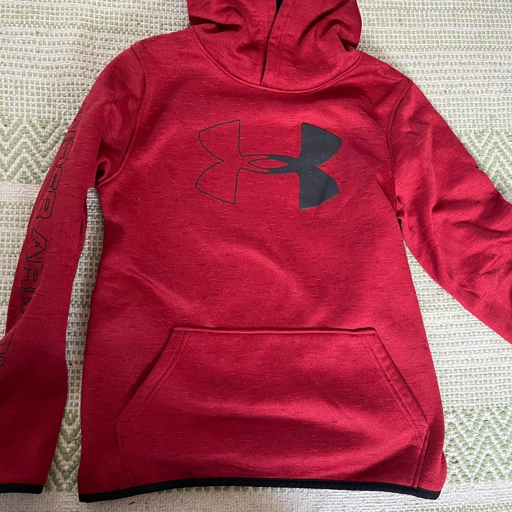 Under Armour boys size large (12) red sweatshirt. Very nice on!